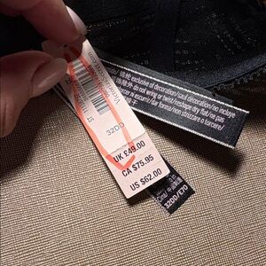 New Victoria's Secret 32DD black Very Sexy Unlined Zebra Lace Balconette Bra